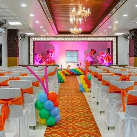 Hotel Omkar Executive Yerandwane Zewnętrze zdjęcie
